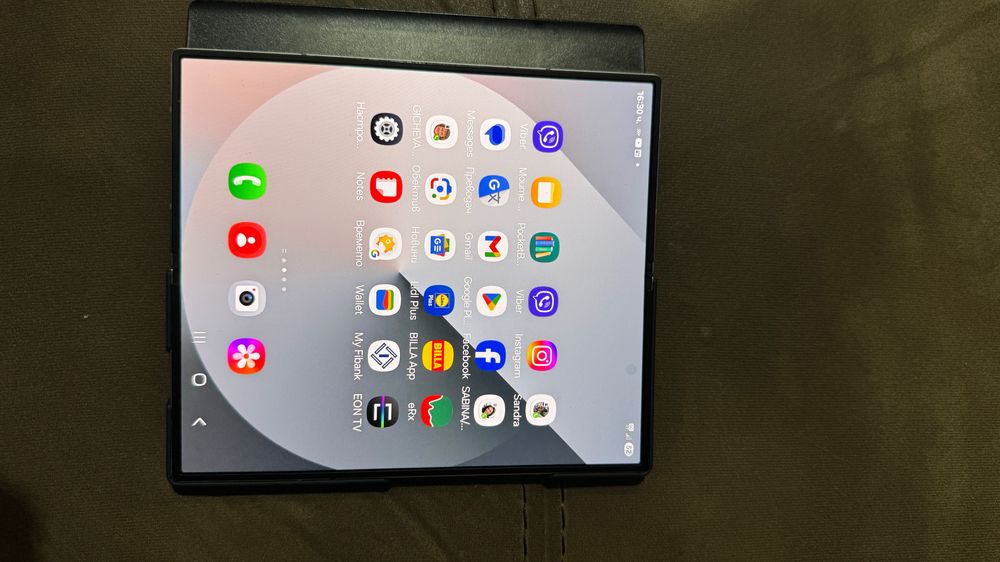 Samsung Galaxy Z Fold 6