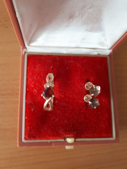 Продам золотое кольцо