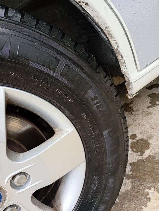 215 75 R16 CP anvelope allseasons duba, camper, Michelin Agilis Camping