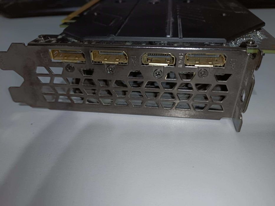 PC+GTX 1660 Ti+500W PSU + Philips монитор-целият лот -145 €(договорка)