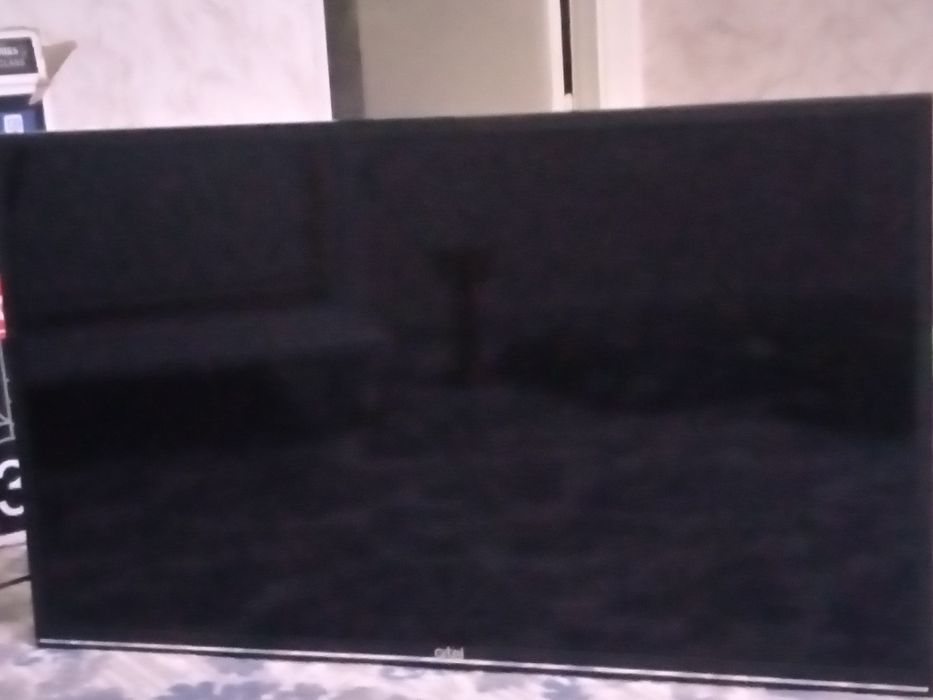 TV Artel 32 Smart emas.