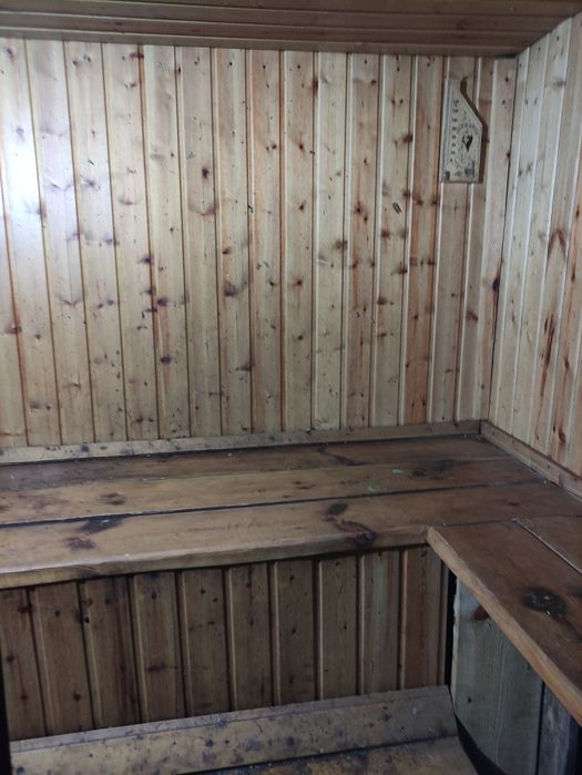 Продам два дома по цене одного