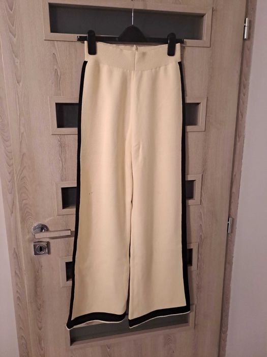 Дамски суитчери и блузи