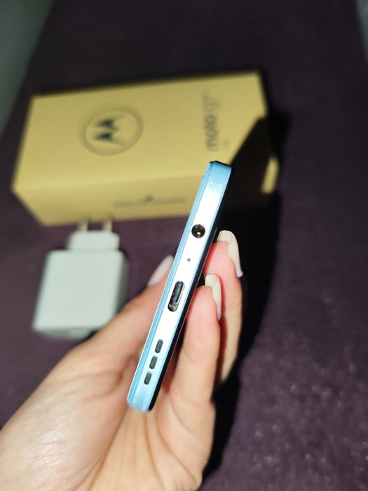 Продавам Gsm Motorola g84 5G