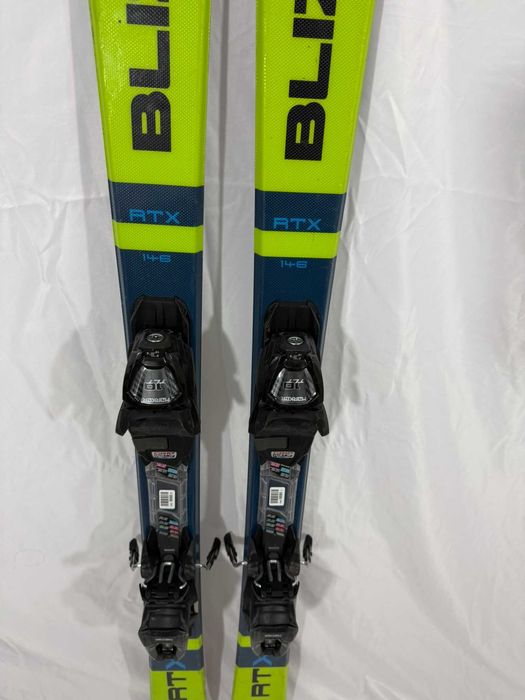 Ski schi carve Blizzard RTX 146cm