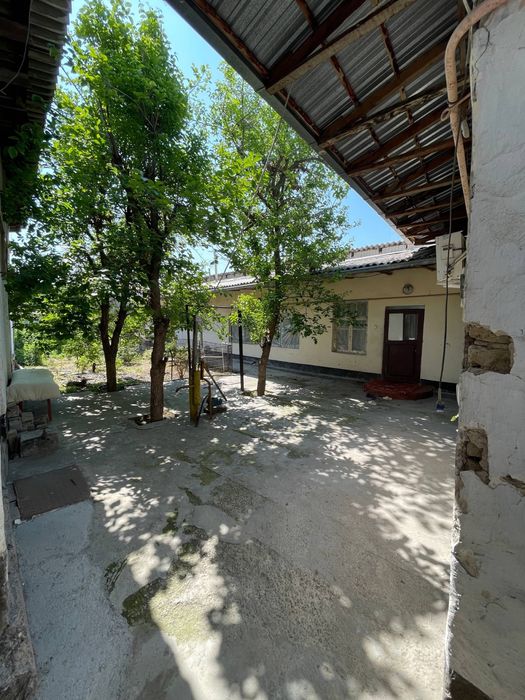 Продаеться дом 5 СОТОК
