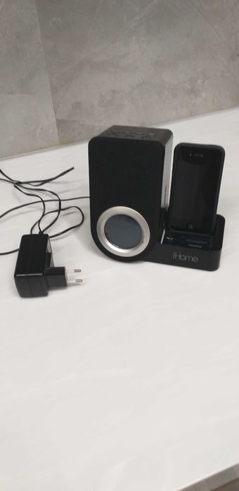 Сотовый телефон. Айфон 4.