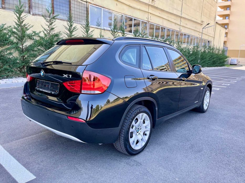 BMW 2.0 -2009-177 CP - 186000 KM