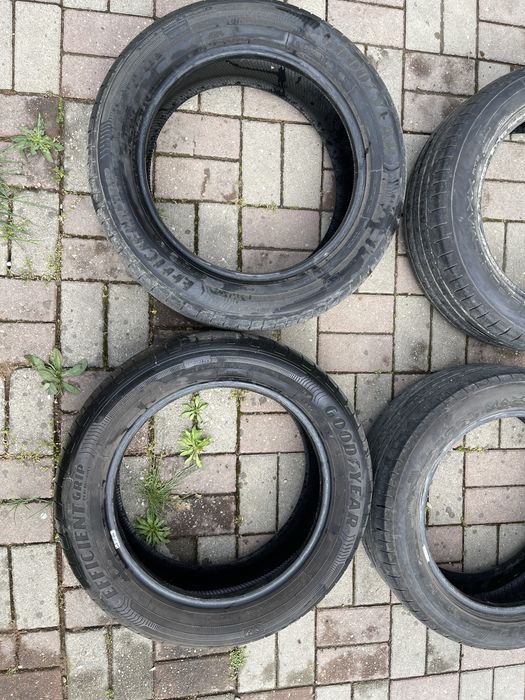 Anvelope de vara 215/55/R17 94V 2 buc. GoodYear/ 2 buc.