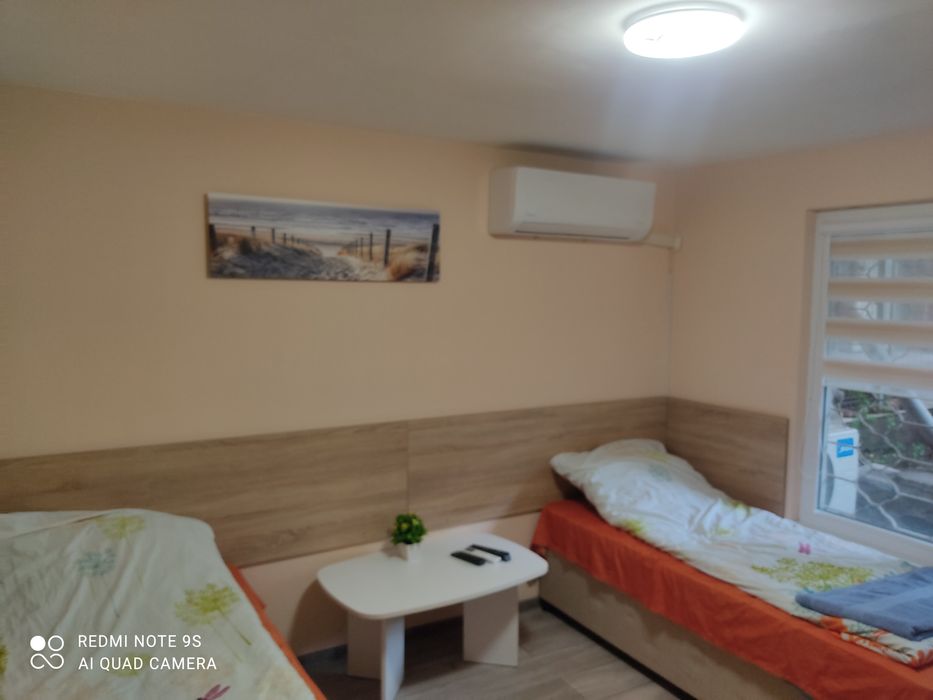 Студио за нощувки в гр. Бургас в жк. Възраждане