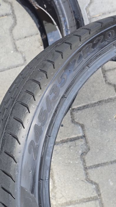 245 35 20 Pirelli