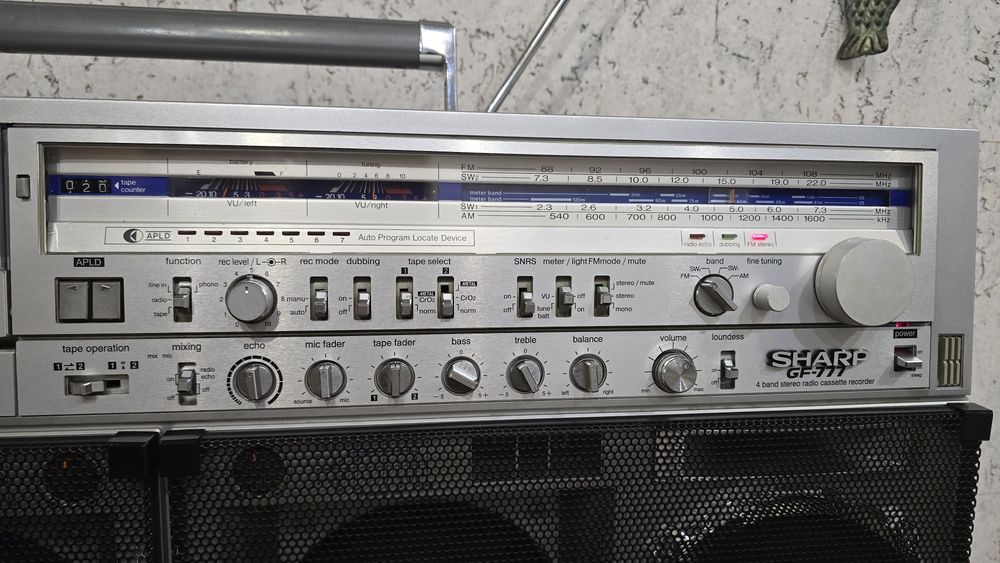Магнитола Sharp gf 777