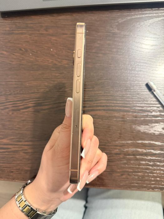IPhone 16pro 256gb