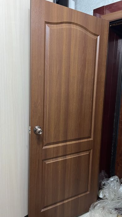 Продаются двери .