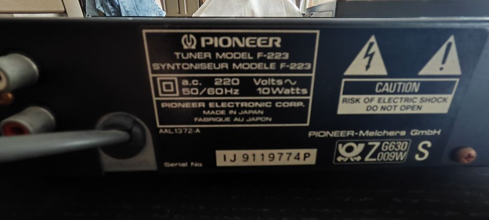 Tuner Pioneer F-223
