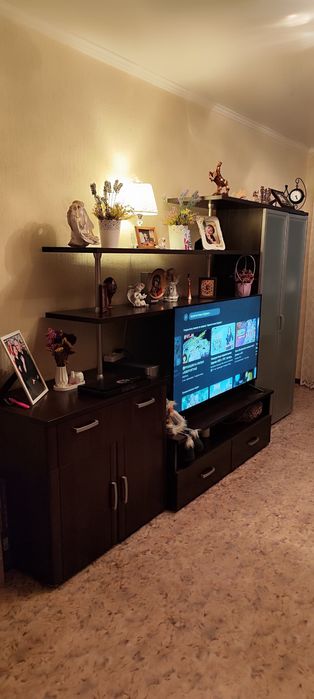 Продам мебельную горку