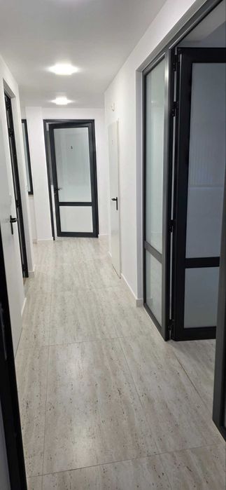 Дава се под наем Офис в Пловдив, Сточна гара - 302 кв.м за 1994.61 € - Снимка #6