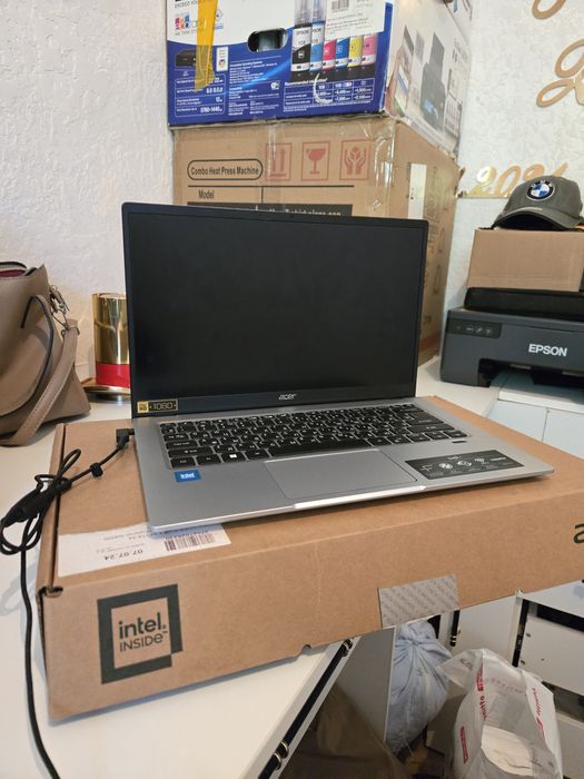 Ноутбук ACER Новый