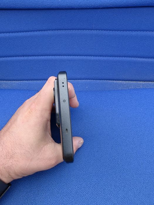 Xiaomi 13T Pro  cu 12+6 gb RAM si 512 GB