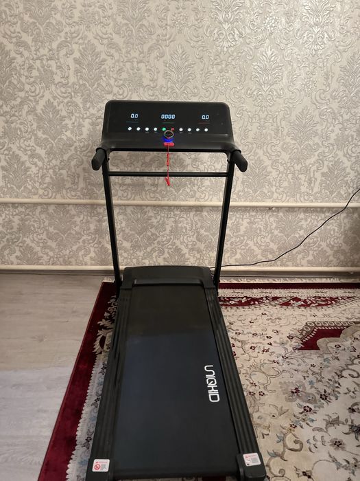 Беговая дорожка новая