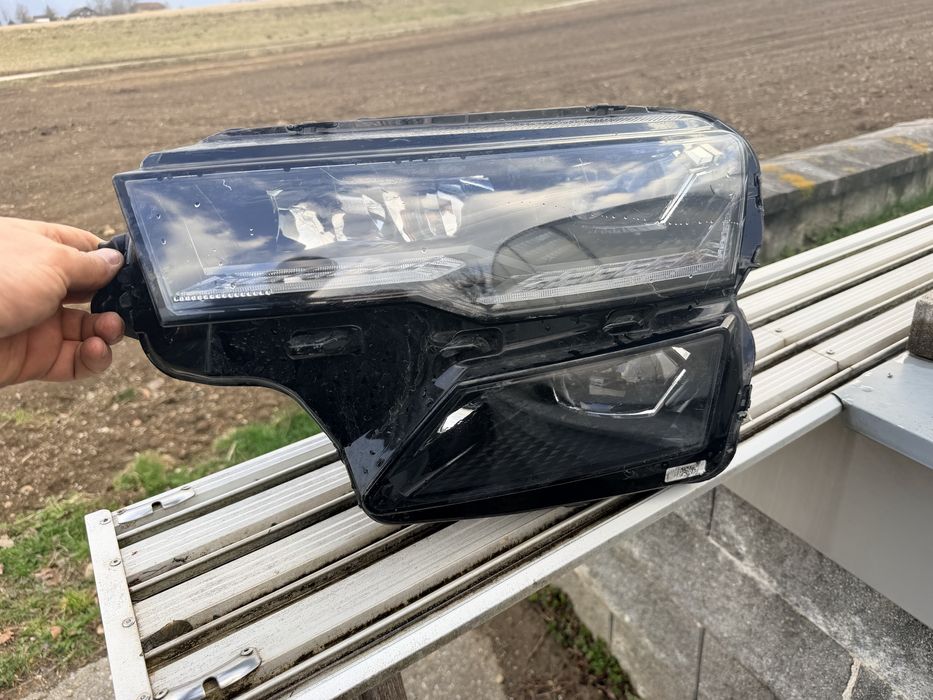 Ляв Фар за Skoda Karoq 17-21