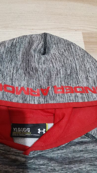 Суичър Under Armour 140см, оригинал