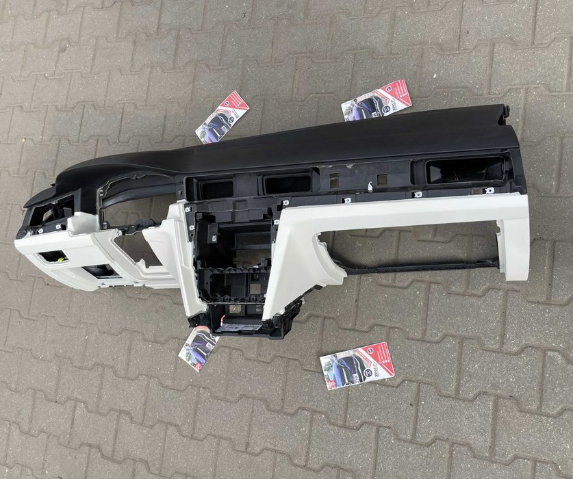 Volkswagen Passat b8 VW Arteon - plansa de bord 2 culori - kit airbag - set centuri de siguranta