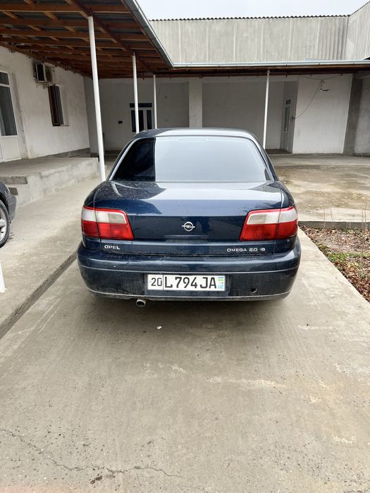 Opel omega b 2002 2.0L
