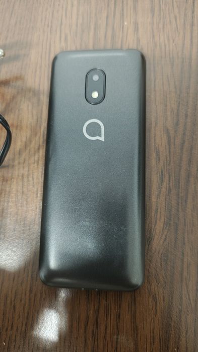 Telefon cu taste Alcatel 2003G