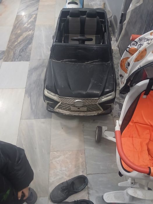 Ballarga Lexus Mashinasi Satiladi baxasi 1.2mil kelsimdi