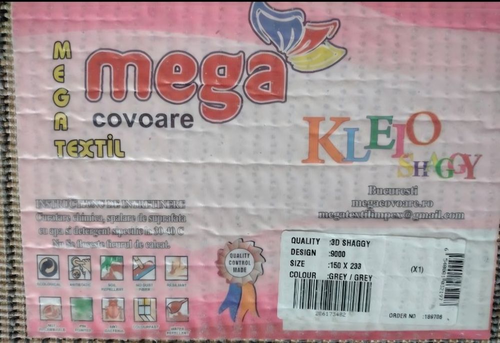 Vand covor gri ,folosit putin.