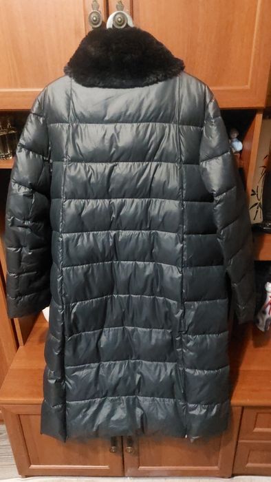Продаю зимнюю куртку