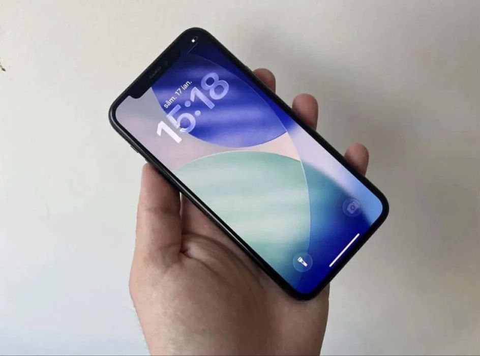 iPhone 11 PRO MAX / 93% / Accept Schimburi