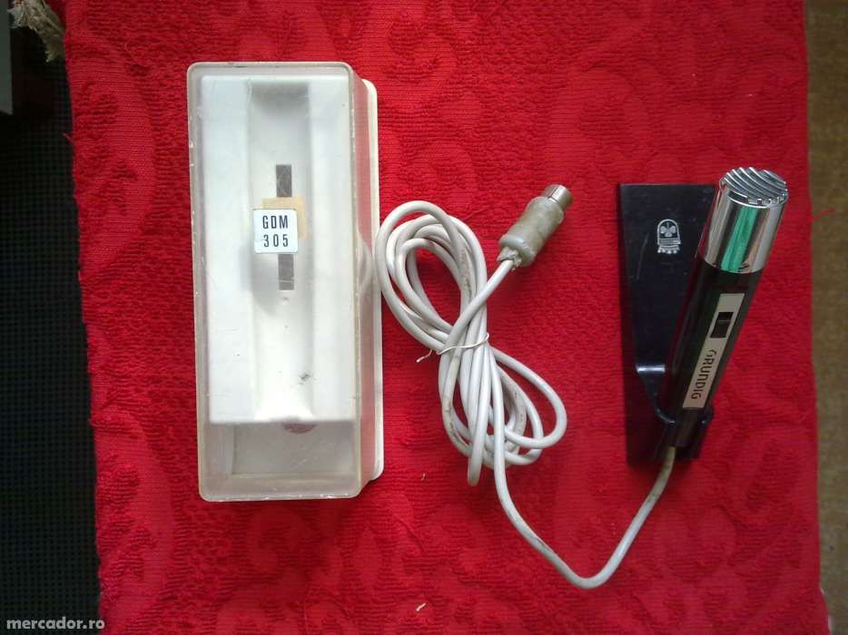 Microfon GRUNDIG Model GDM-305 / Made in Germany