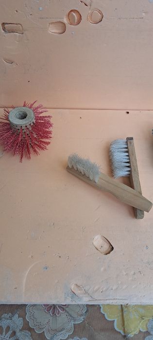 Хар хил турдаги Четкалар станок учун кундалик эхтиёж учун хам