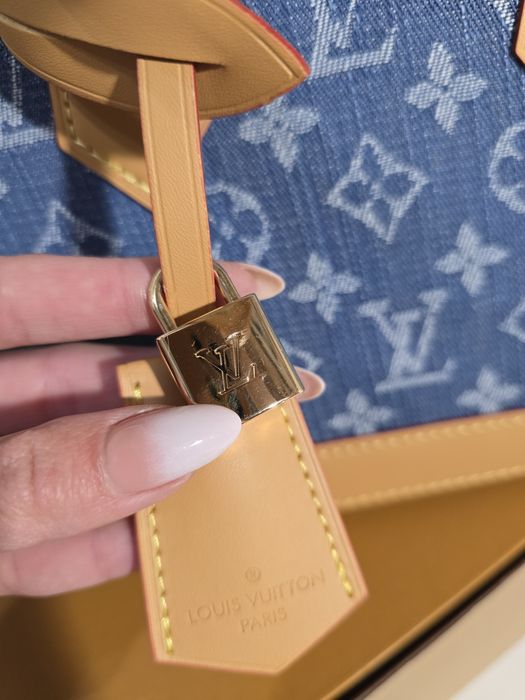 Налична чанта LV Denim Shell
