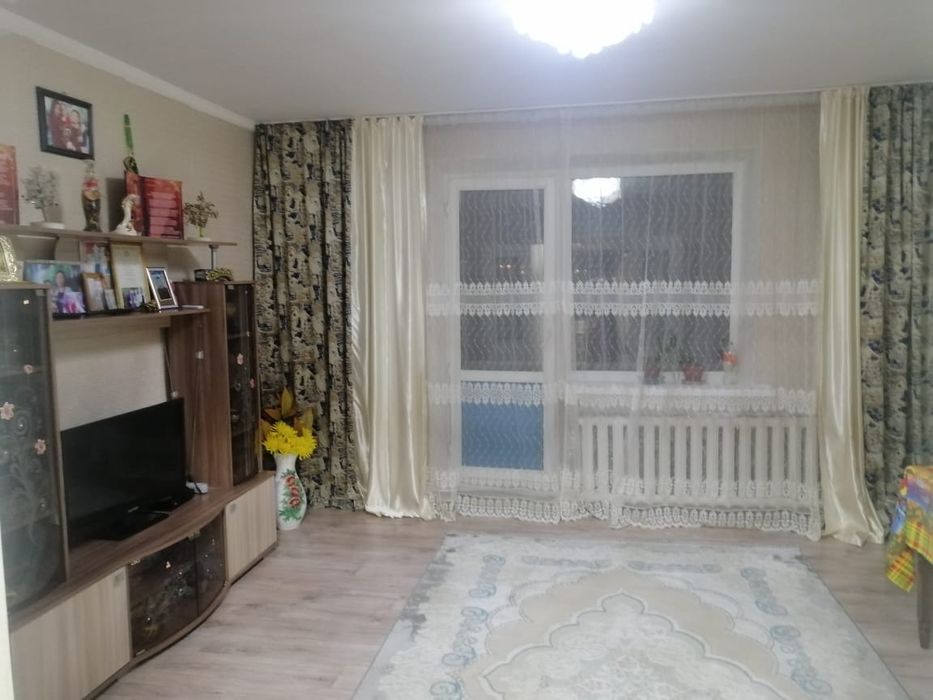 Продам  2х комн квартиру