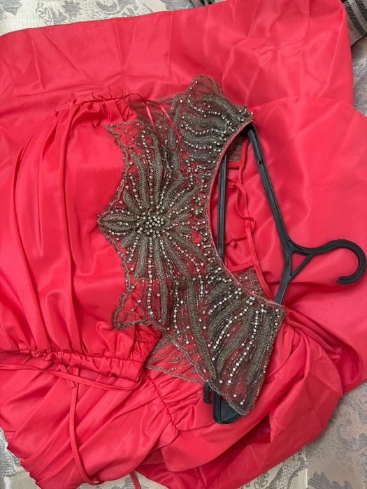 вечернее платье роскошное