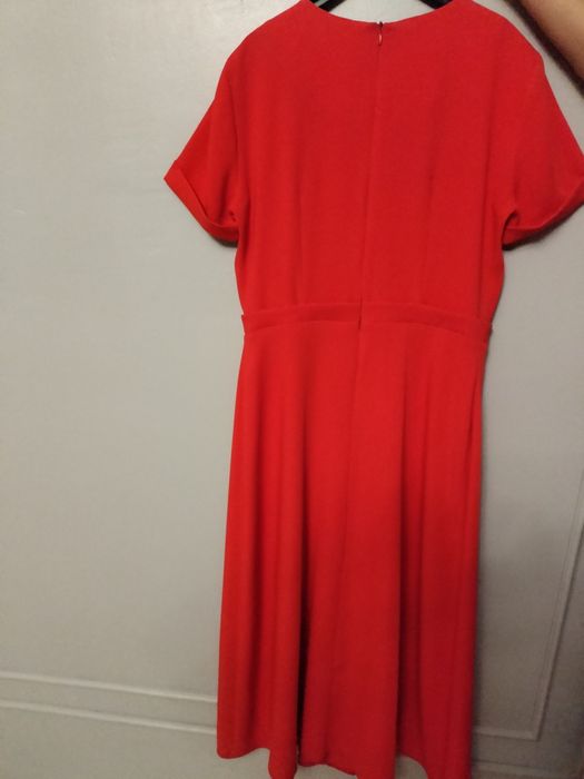 Элегантное платье