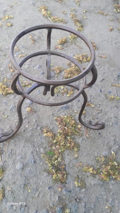 Подставка для цветов !