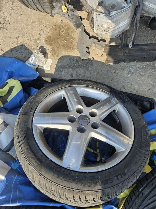 Лета джанта с гума за Audi a3 A4 235/45/17