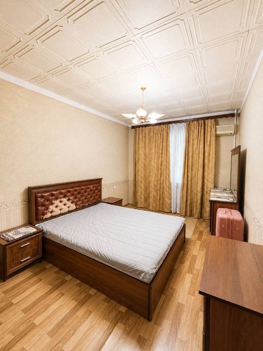 Продается 4х ком квартира, ориентир: Художников, 72,5