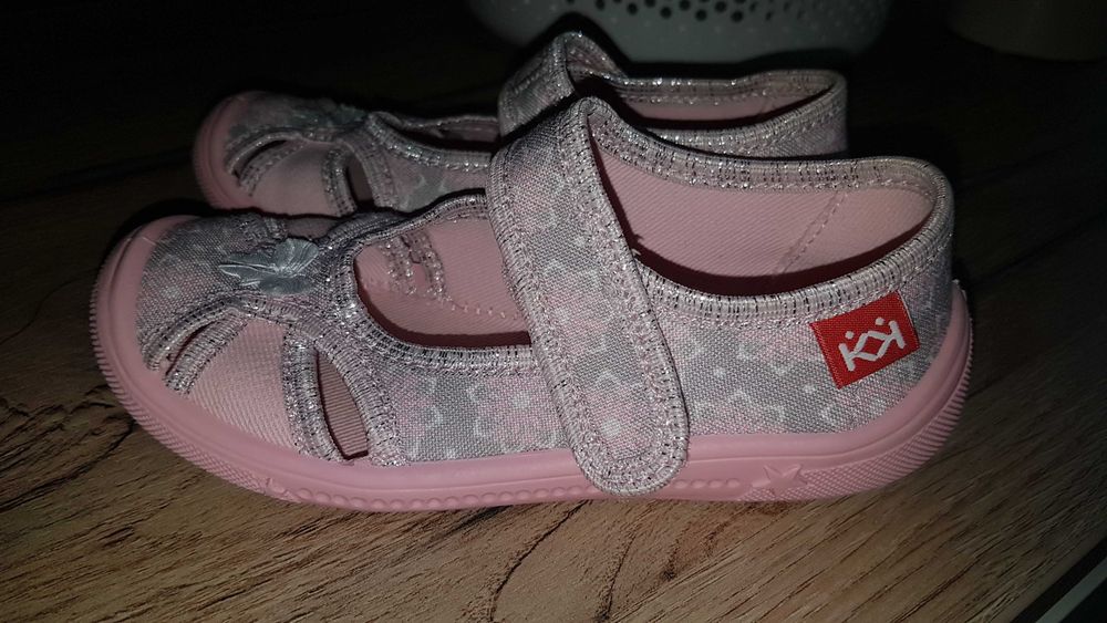 Детски пантофи Колев и Колев