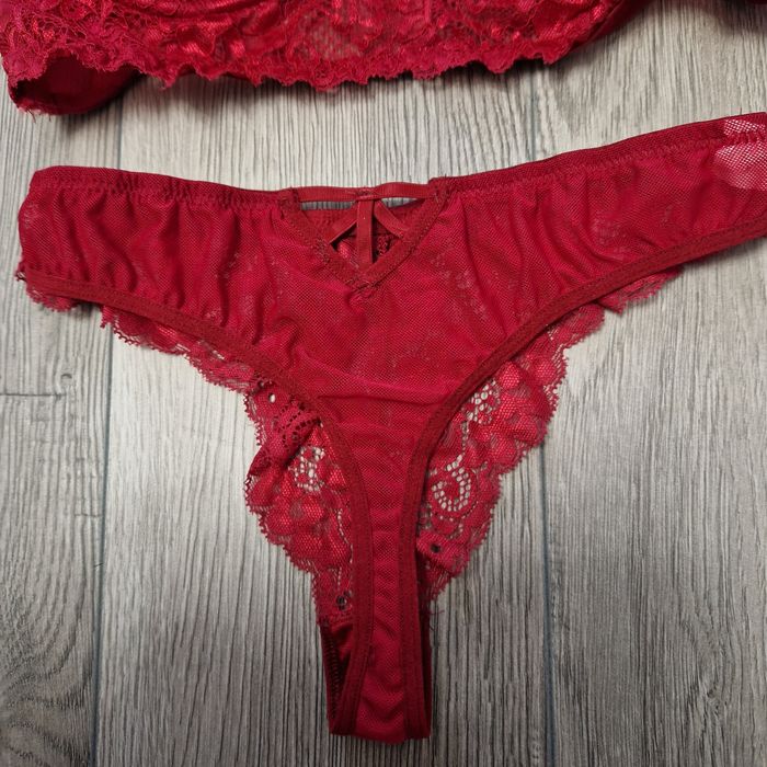 Нов комплект бельо