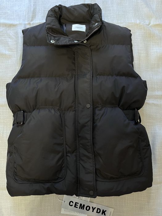 Безрукавка в школадном цвете