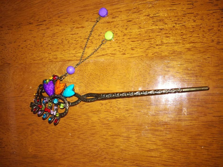 Продам заколку для волос