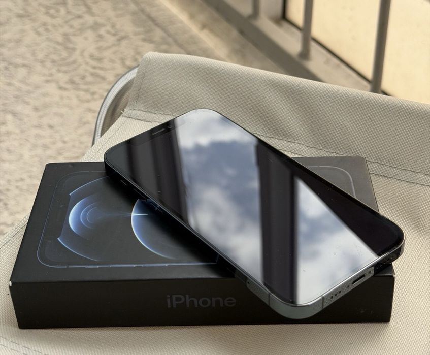 Айфон 12 про 128 гб с каробкой