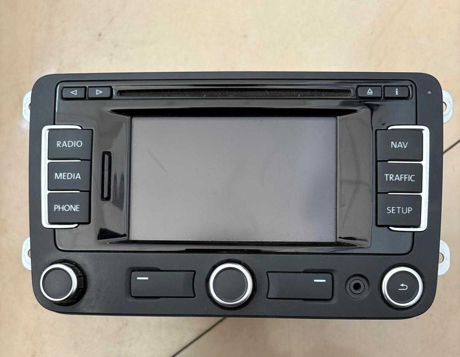 Unitate Navigatie CD GPS Volkswagen Golf VI  7612032082