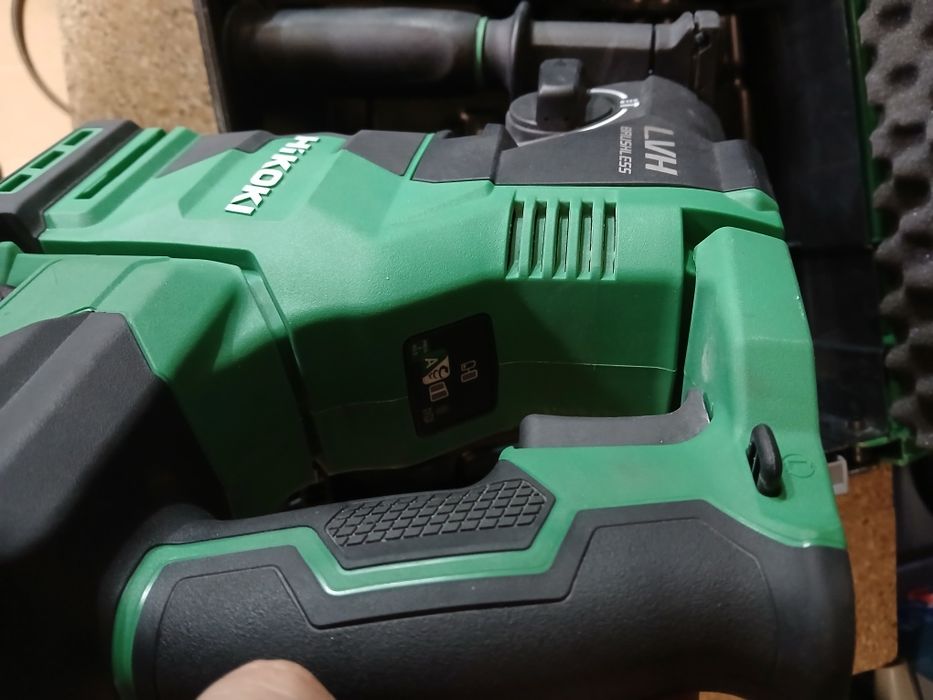 Hikoki ciocan rotopercutor