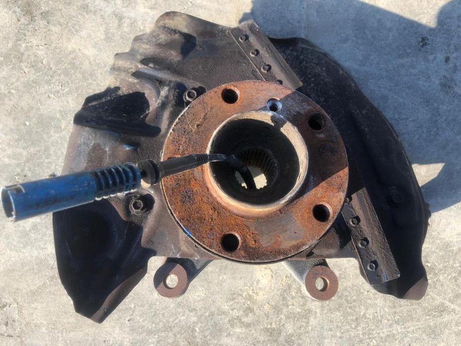Fuzeta completa stanga fata BMW X5 E53 6761575b 3.0d